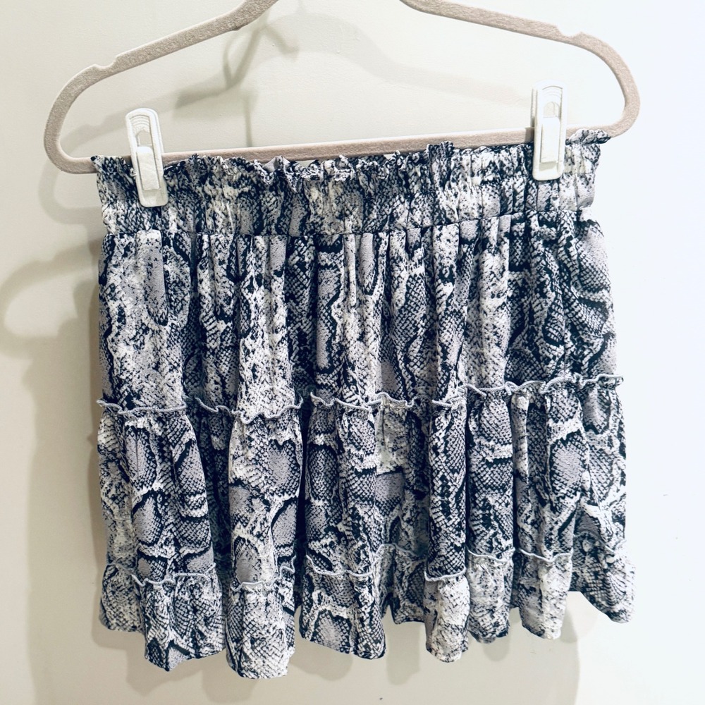 entro Snake Print Mini Skirt Ruffle Tiered Elastic Waist Trendy L